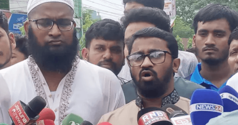 অন্তর্বর্তী সরকারের সহযোগিতায় জামায়াত রংপুর দখল করেছে: রাশেদ খাঁন