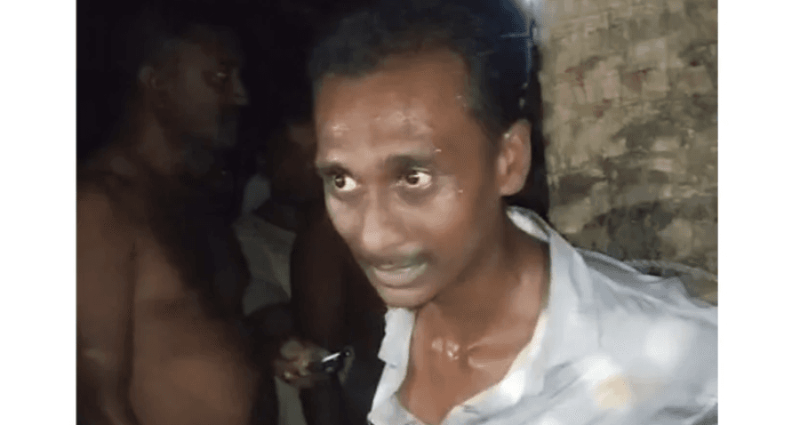 বাবাকে হত্যার অভিযোগে পলাতক ছেলে, ফোন চার্জ দিতে গিয়ে আটক